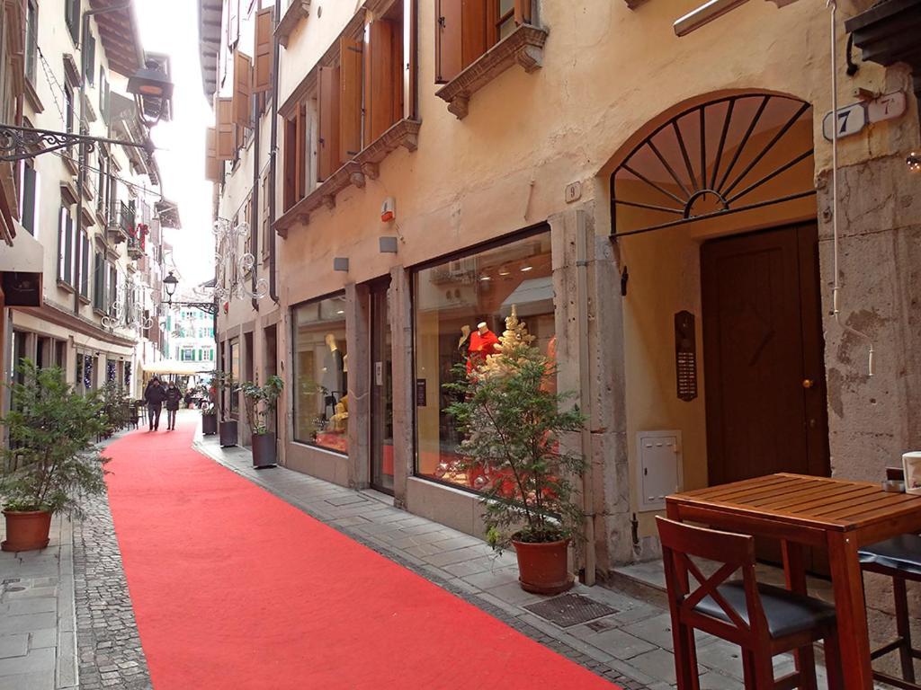 New Charme & Luxury - Sosa Residence In The Heart Of Udine Extérieur photo