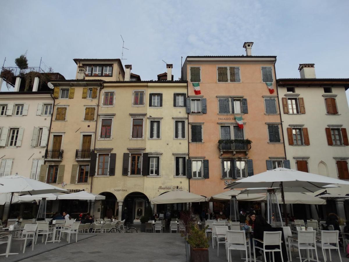 New Charme & Luxury - Sosa Residence In The Heart Of Udine Extérieur photo