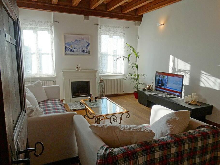 New Charme & Luxury - Sosa Residence In The Heart Of Udine Extérieur photo
